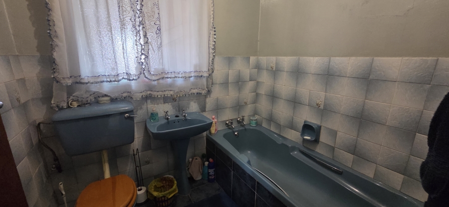 3 Bedroom Property for Sale in Floors Northern Cape
